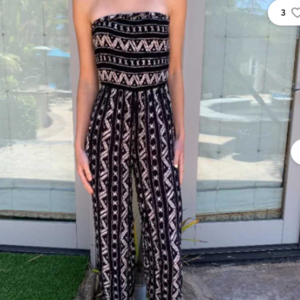 Urban Outfitters strapless linen jumpsuit , size XS